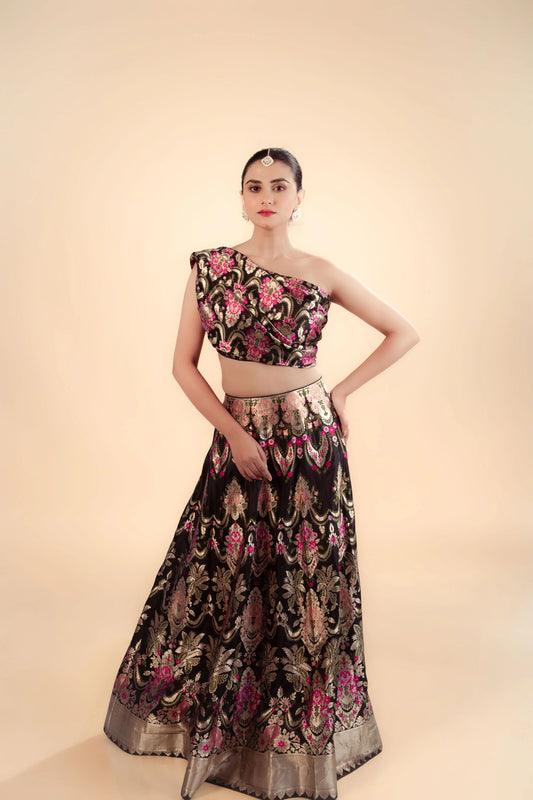 Black Kimkhab Banarasi Brocade Handwoven Fabric Lightweight Lehenga Set