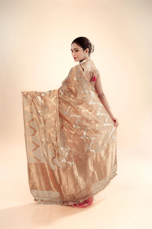 Pure Tissue Zari Saree With Blouse